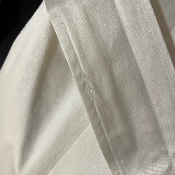 Bebe Off White Satin Trench Coat - Picture 7 of 12